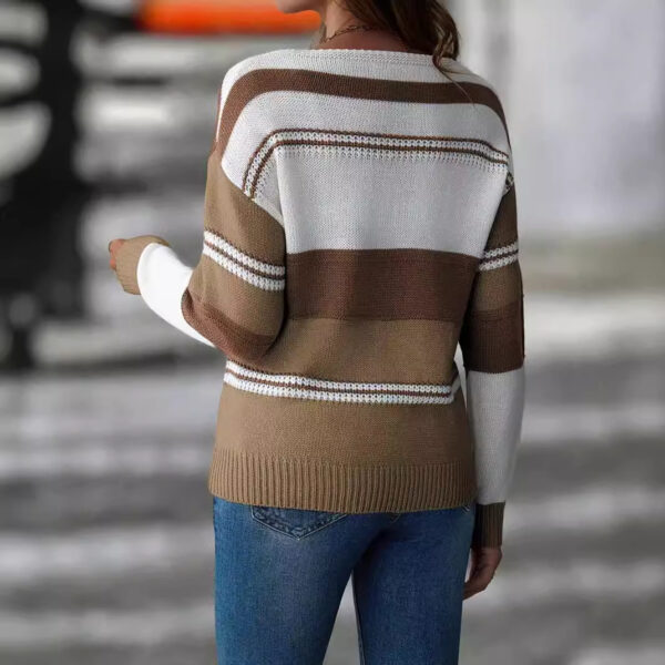 Women's V-neck Pullover Sweater